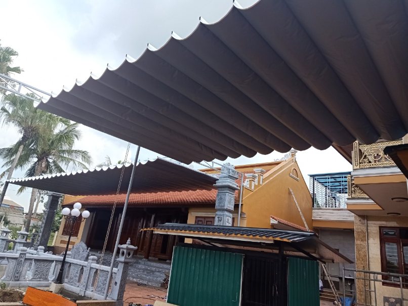 Giá thành rẻ hơn so với nhiều biện pháp chống nắng khác